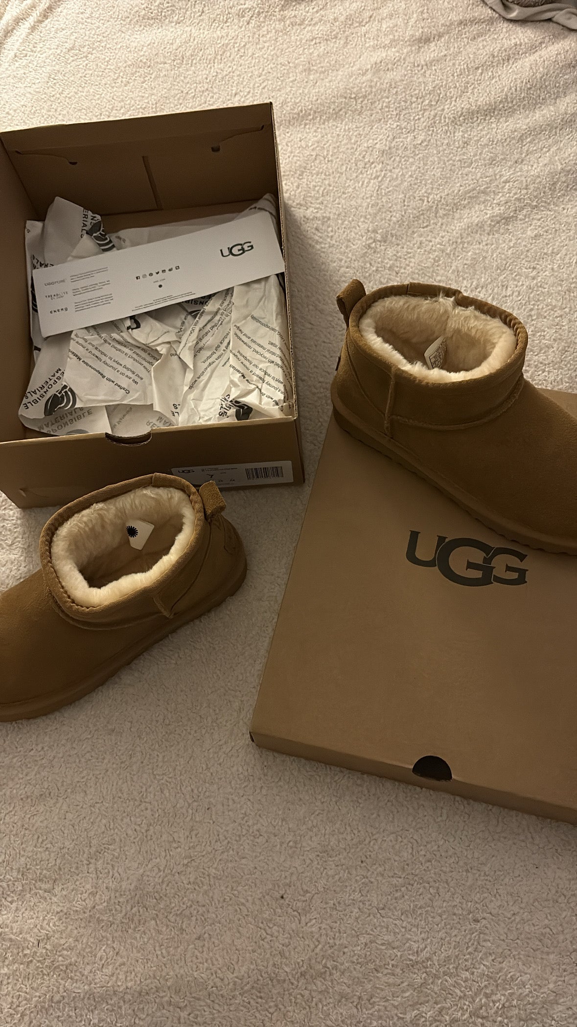 Classic mini snow boots