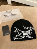 Unisex bird toque beanie