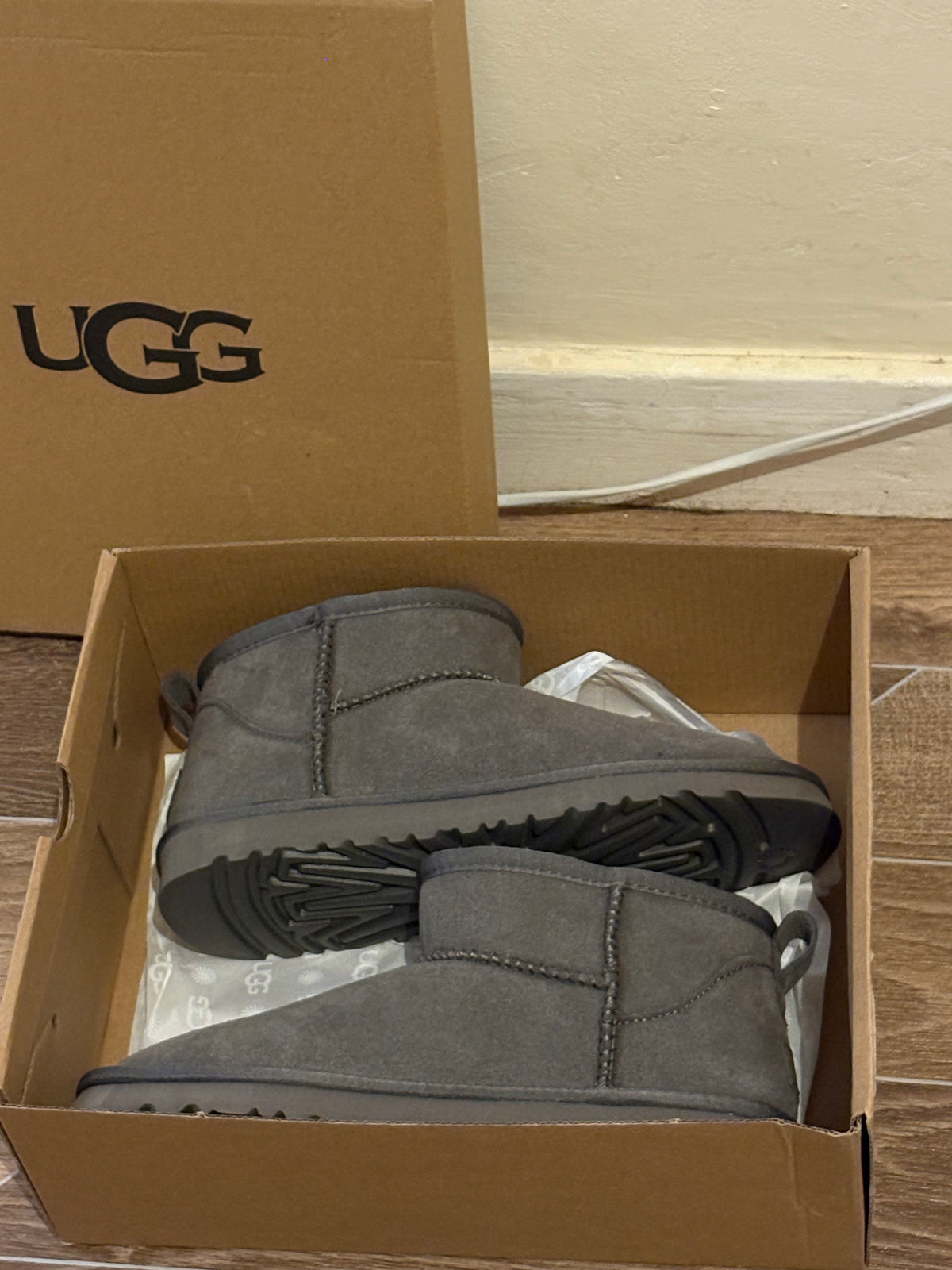 Classic mini snow boots
