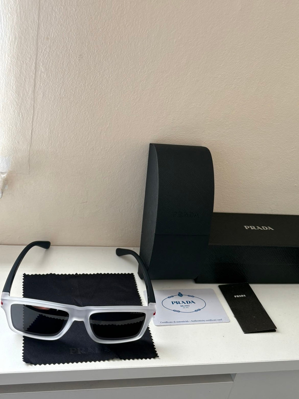 LINEA ROSS SUNGLASSES